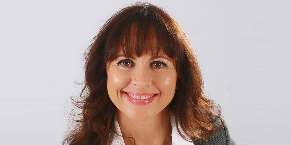 Tracy Damestani, Directora de Asuntos Corporativos, Ambassadeurs Group