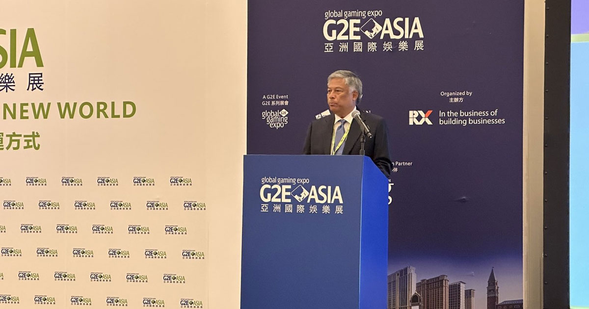 Alejandro Tengco, Präsident und CEO von PAGCOR, hält die Grundsatzrede am dritten Tag des G2E Asian IR Summit in Macau am 13. Juli 2023.